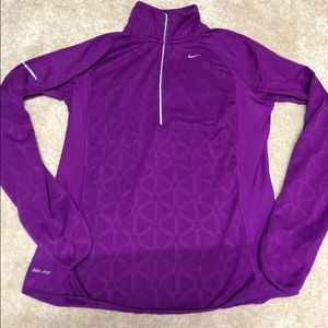 Nike Women’s 1/4 zip